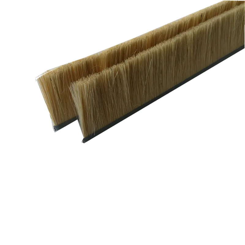 Tampico strip brush for sanding roller brush