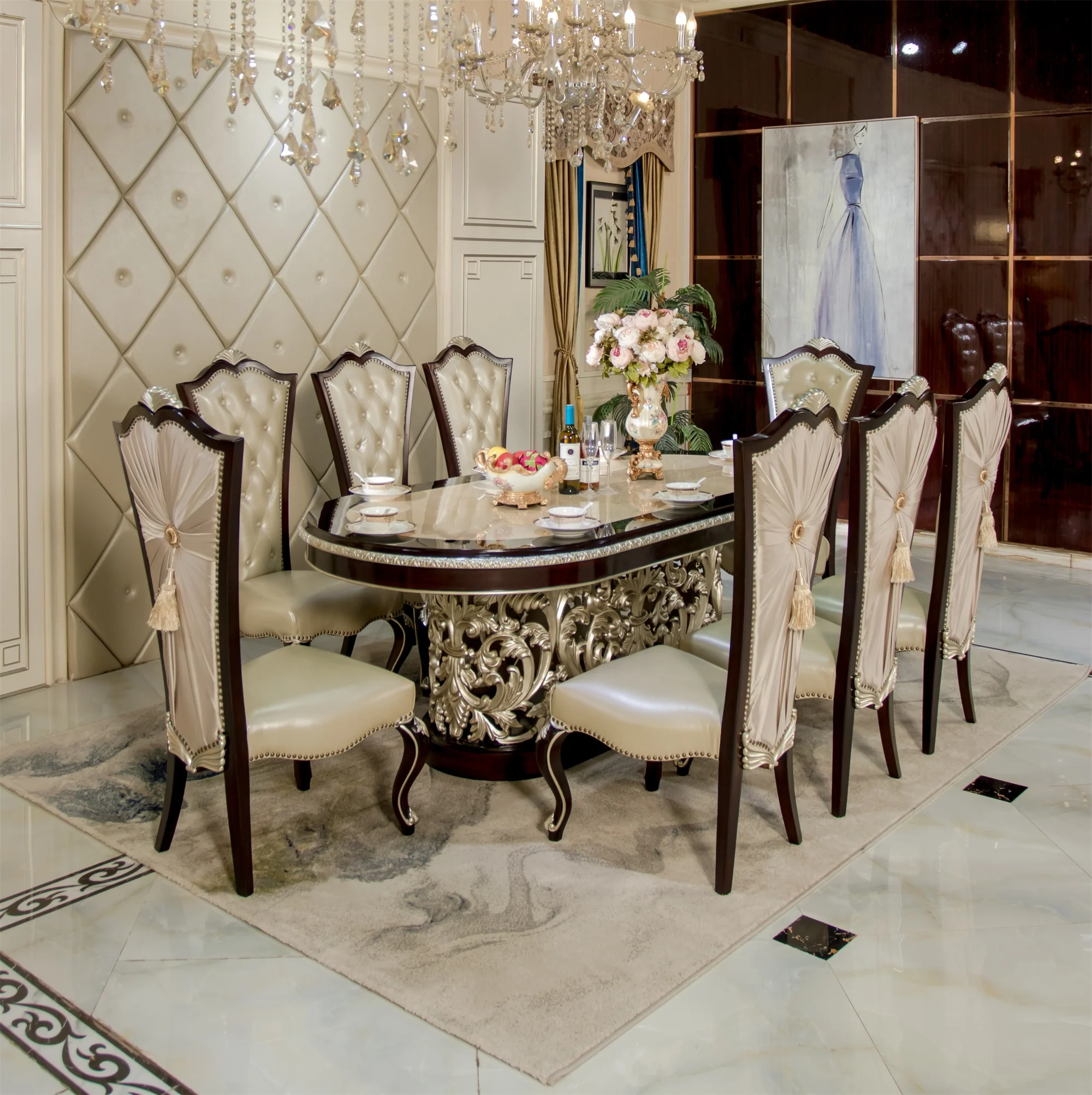 Роскошный Европейский неоклассический Большой овальный обеденный стол из твердой древесины с серебряным циферблатом цвета шампанского кожаным обеденным стулом