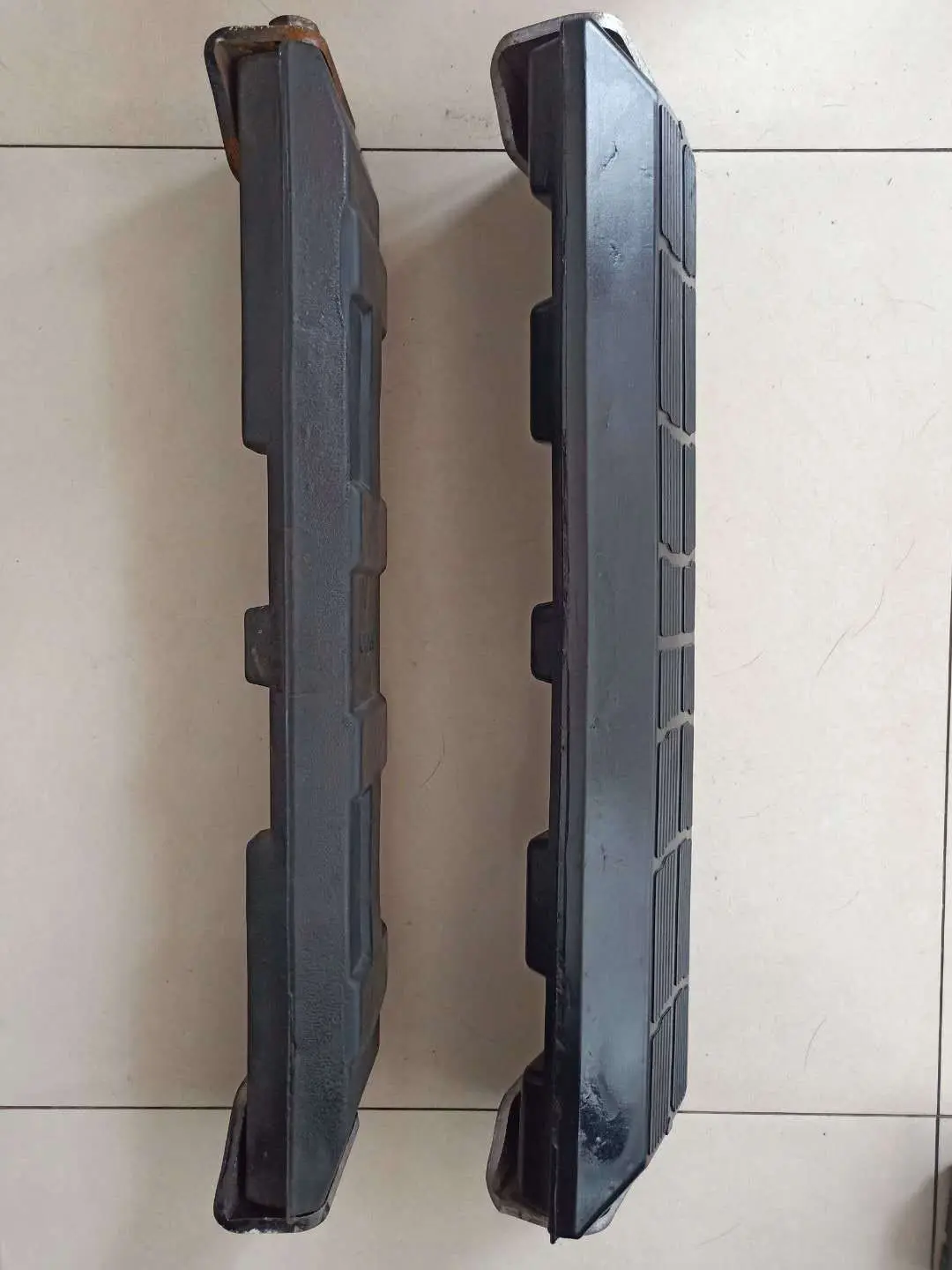 Hitachi ZX135US экскаватор резиновая гусеничная площадка