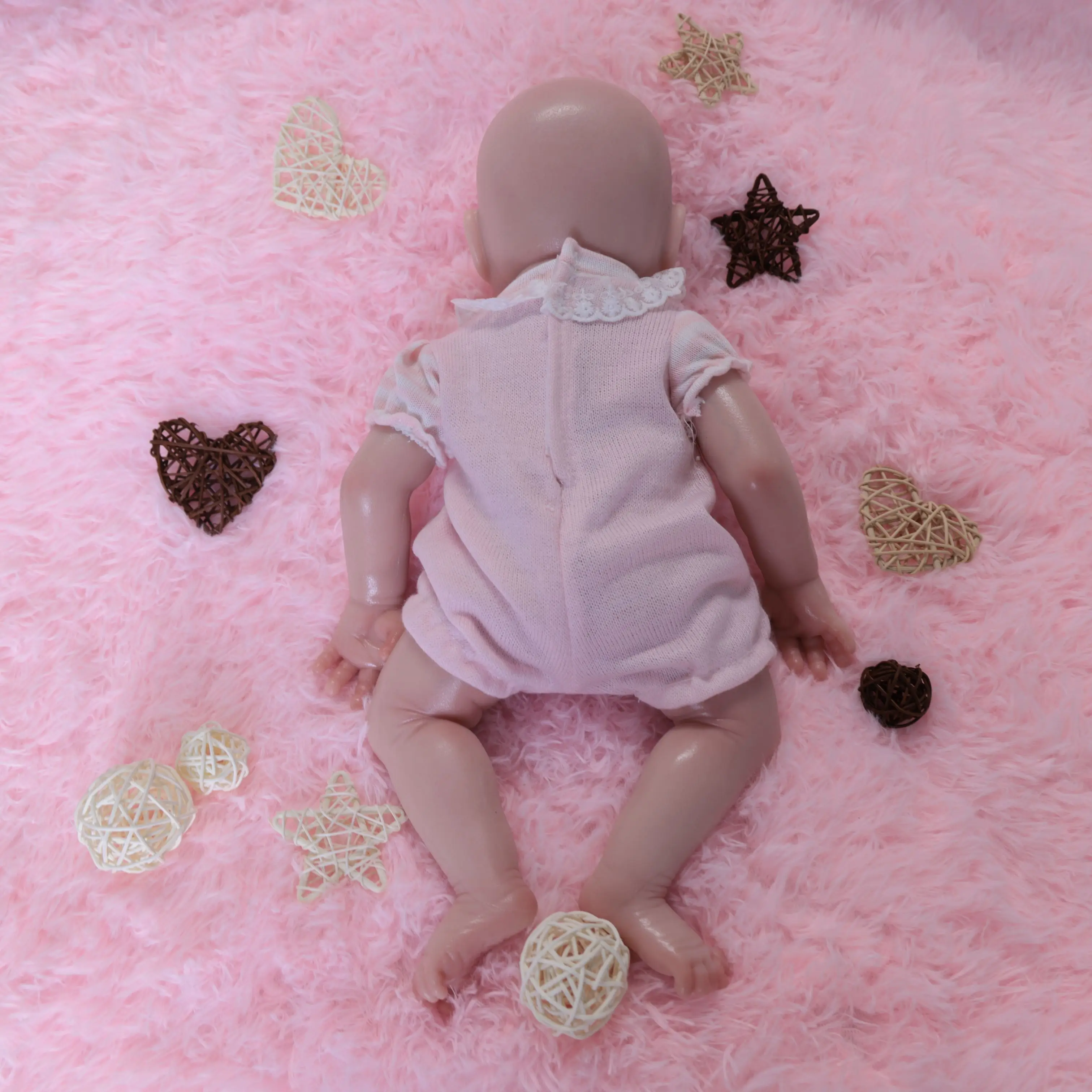 18.5inch Real Reborn Doll Baby Silicone Body(girl) Newborn Baby Lifelike Painted Skin With Pacifier bottle and outfit for gifts