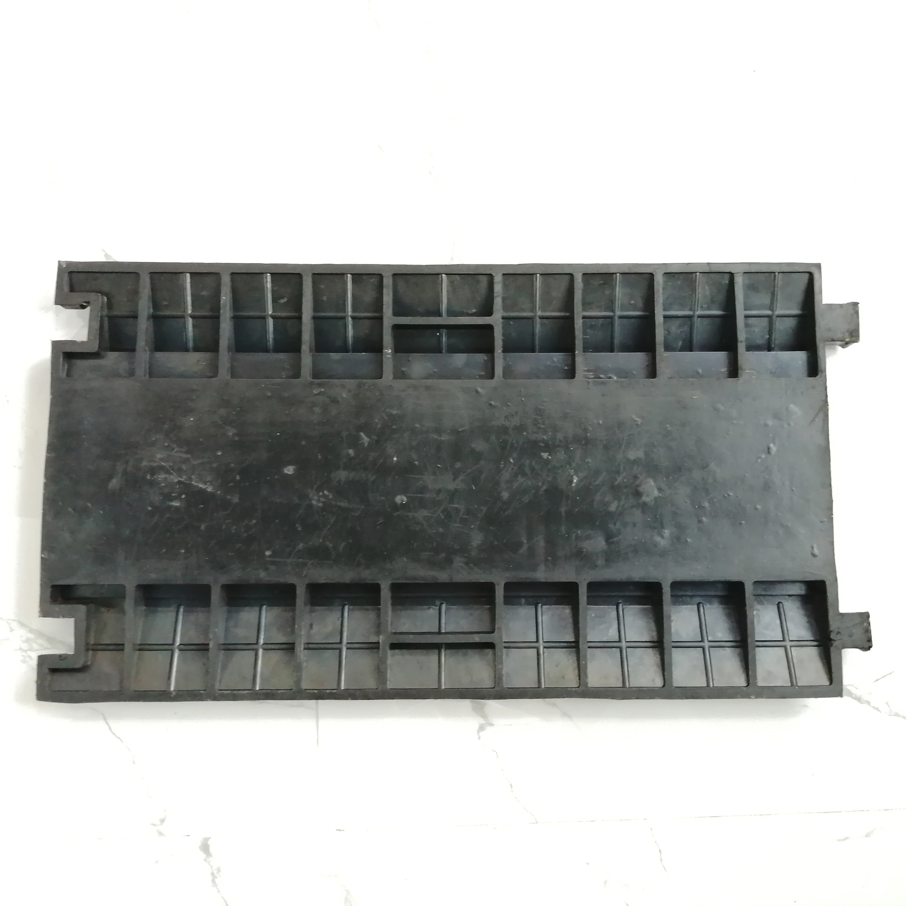 5-channel yellow pvc jacket cover floor rubber cable protector