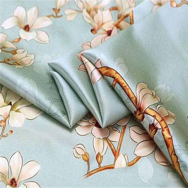  Цветочный дизайн магнолии Шелковый спандекс с цифровой печатью 19 момме 108 см шелк стрейч атласная ткань для чонсам