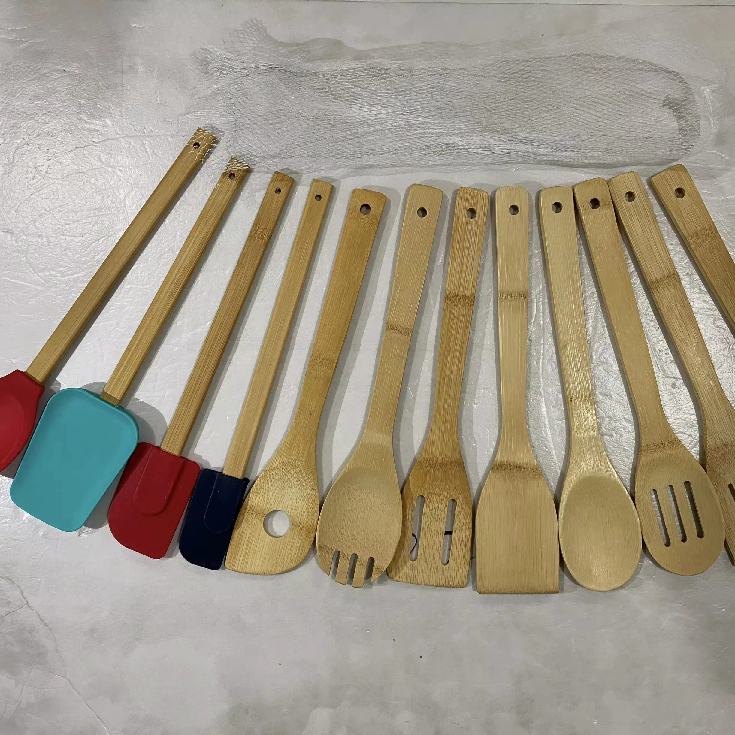 Hot Selling Kitchen Utensils Set Bamboo Cooking Tools Premium Kitchen Accessories