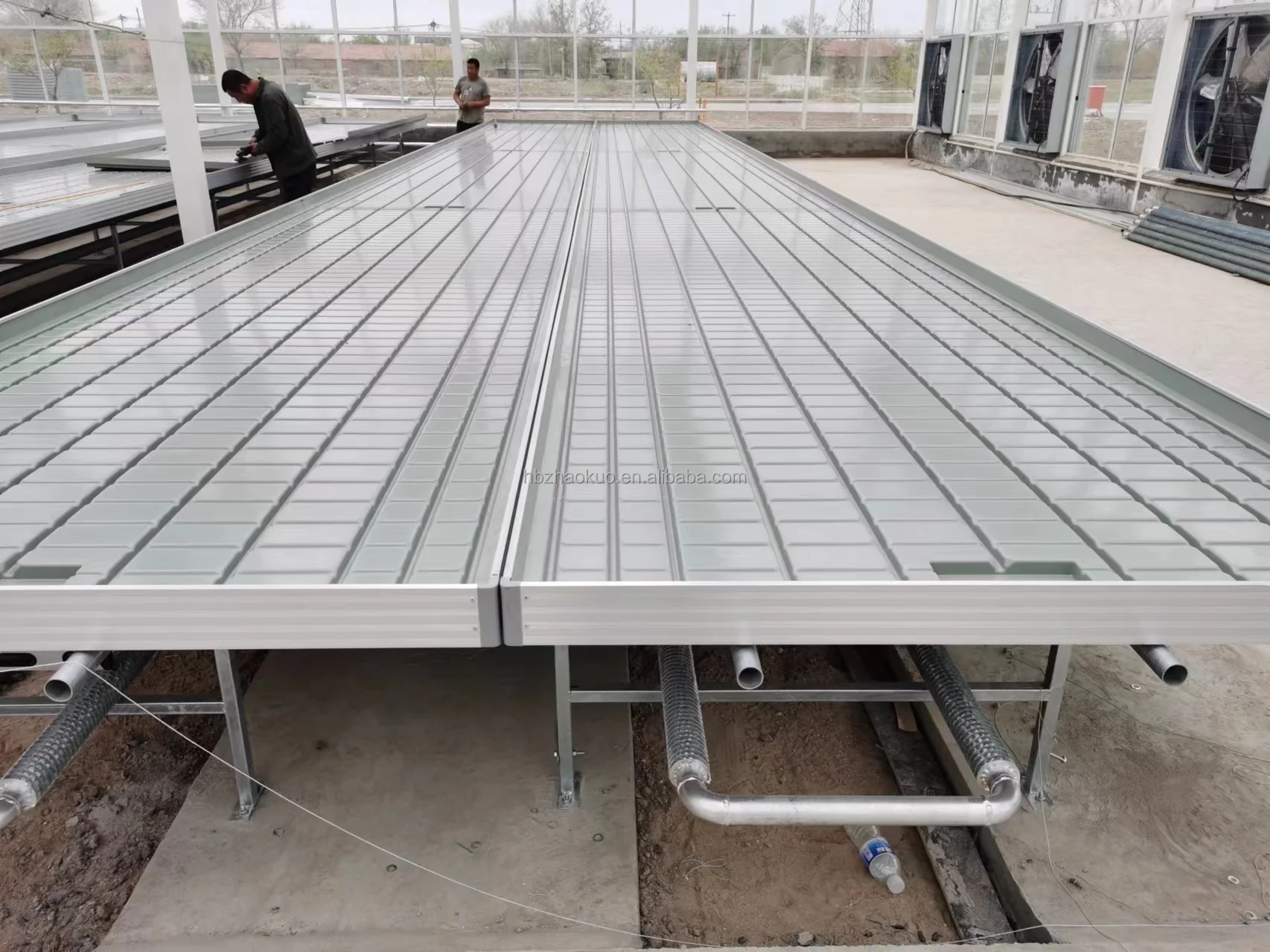 Rolling Irrigation Single Line ABS Plastic Hydroponic Ebb and Flow Tray Custom Mold Agricultural Greenhouse Bench