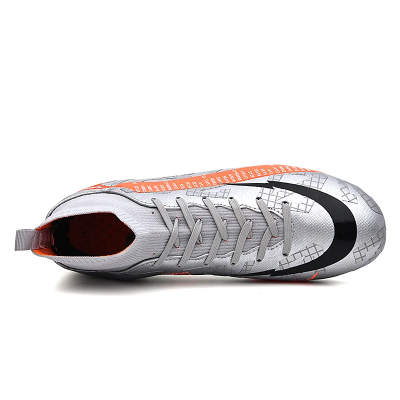 
2021 wholesale white and black pu upper soccer football shoes low cut TPU sole soccer boot high quality made in Jinjiang China 