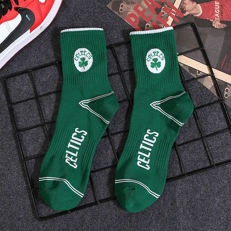 
Wholesale Fashion Breathable Cotton Unisex OEM Basketball Socks for Sport 