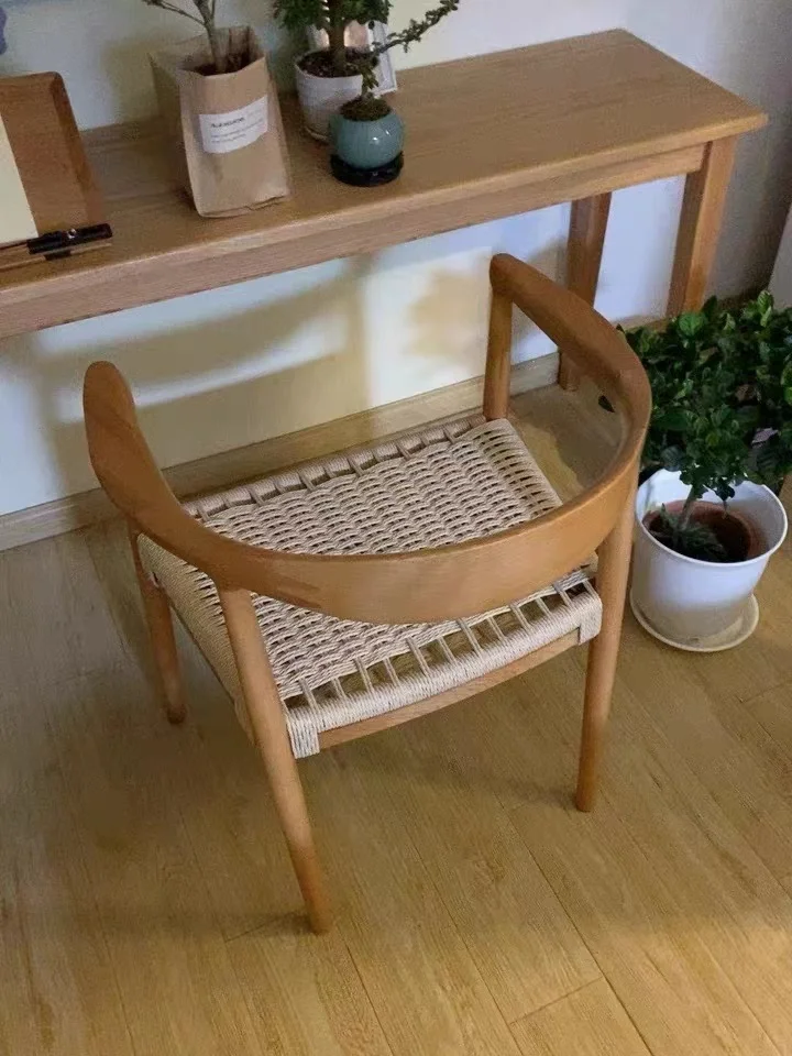Modern Nordic Luxury Solid Wood Legs Accent Chair Hotel Cafe Restaurant Wooden Rattan Dining Dinner Chairs
