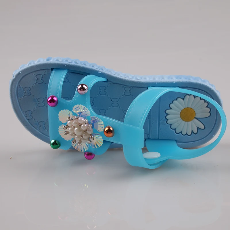 На работу под водой плоский поливинилхлоридный детская обувь с милыми цветами для девочек; Оптовая продажа; Летние прозрачные детские сандалии
