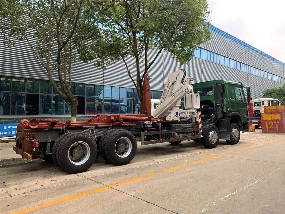 HOWO 8X4 Hook Lift Garbage Truck With Crane 12 wheels Hook Arm Truck mounted with Crane