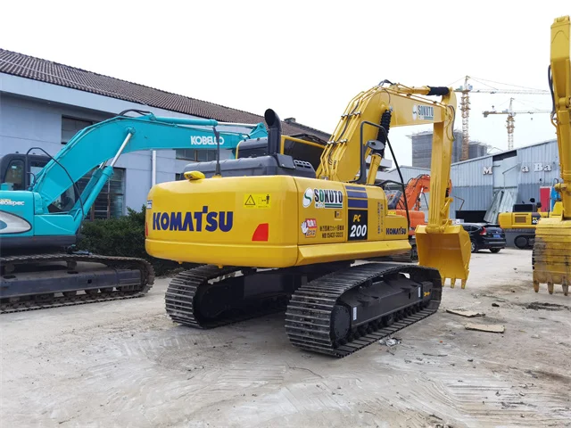 Экскаватор Komatsu PC200-8 PC200-7 PC220 оригинальный японский