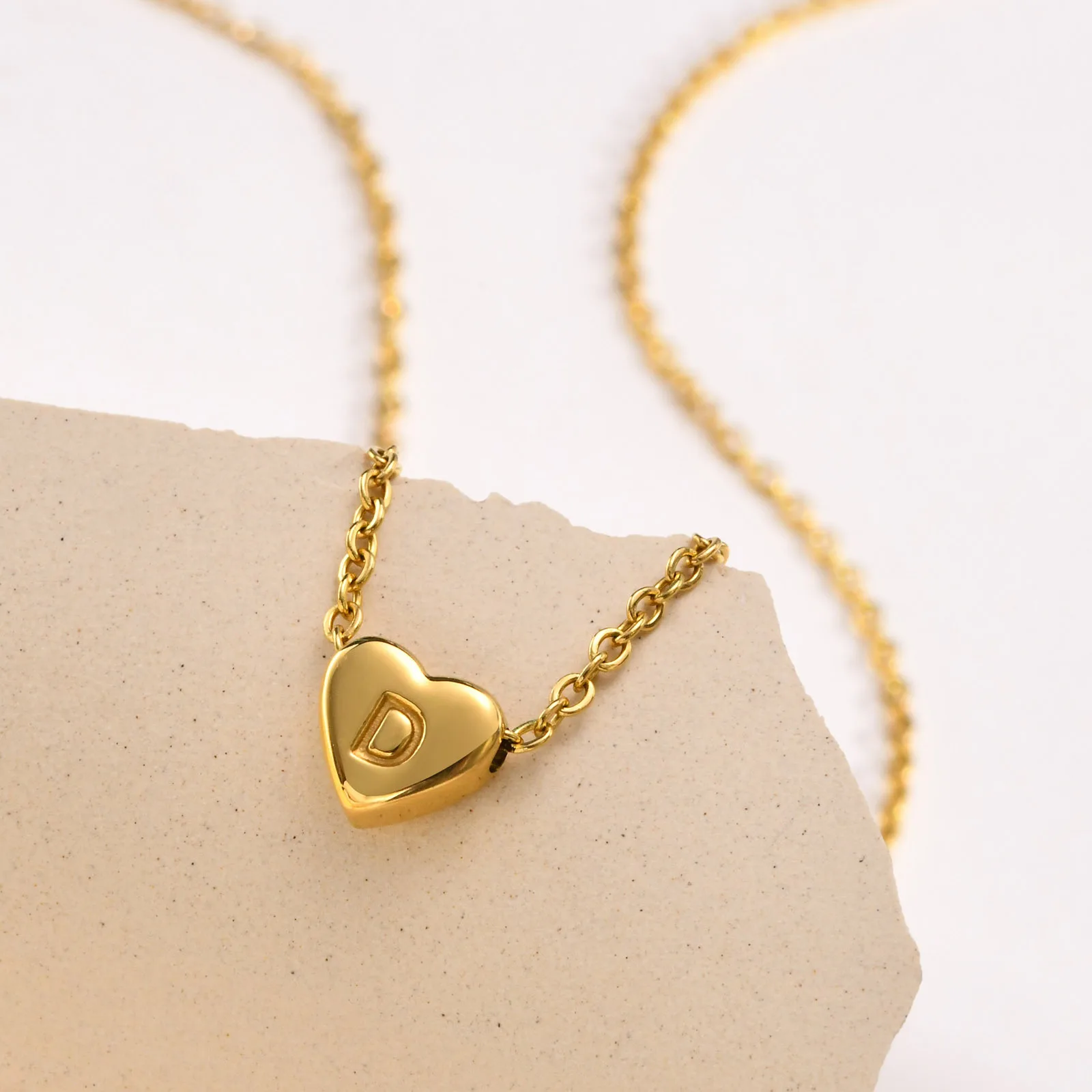 Joolim Jewelry  High End 18k Gold Plated Dainty Chain Alphabet Heart Pendant Necklace Trendy Stainless Steel Jewelry Wholesale