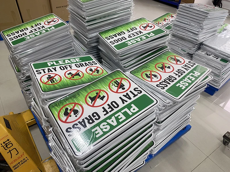 4mm fluted Corrugated PP plastic HOLLOW sheets Yard Signs, Lawn Signs, and Bandit Signs