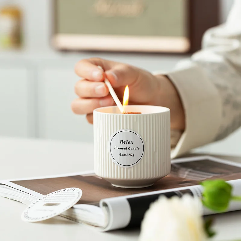 Private Label Handmade Soybean Wax Wood Core Meteor Pattern Cup Candle Smokeless Scented Candle