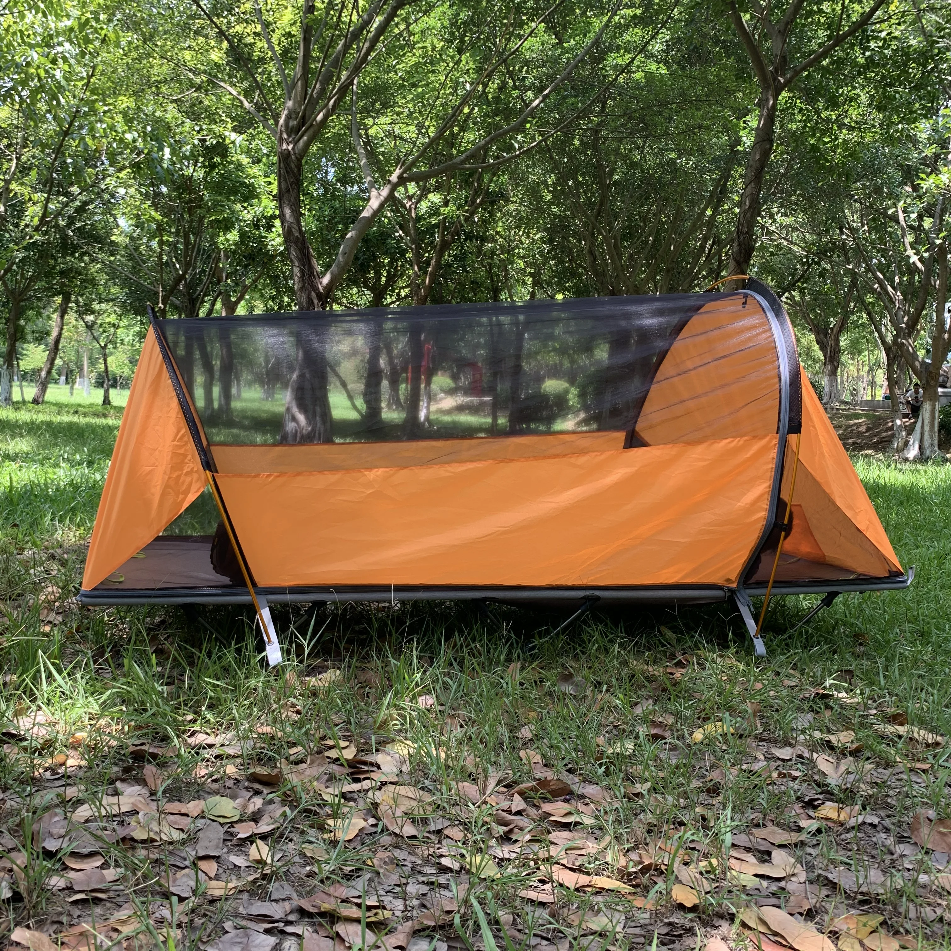 Simple to set for traveler with Folding durable bed Tent With waterproof function