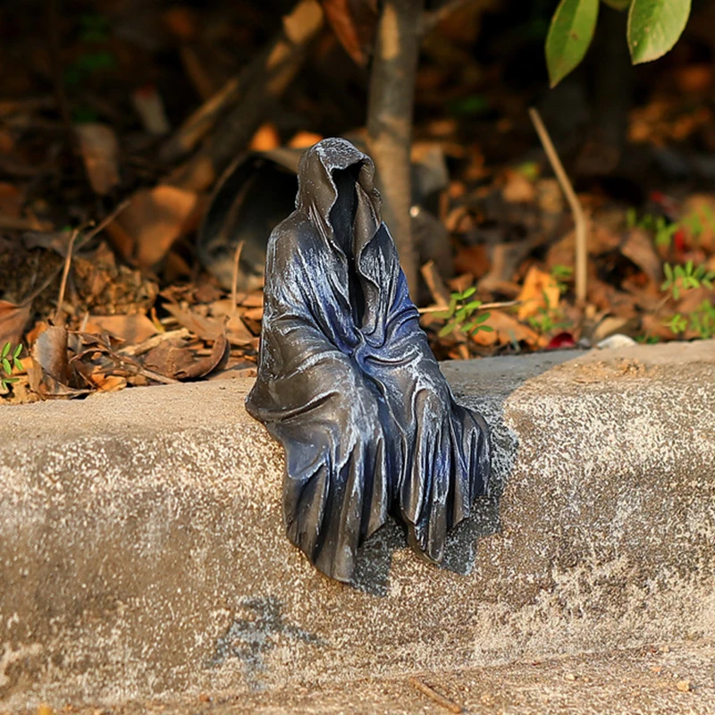Halloween Spooky Gothic Decor Cloaked Figure Resin Figurine Mysterious Sitting Black Robe Statue