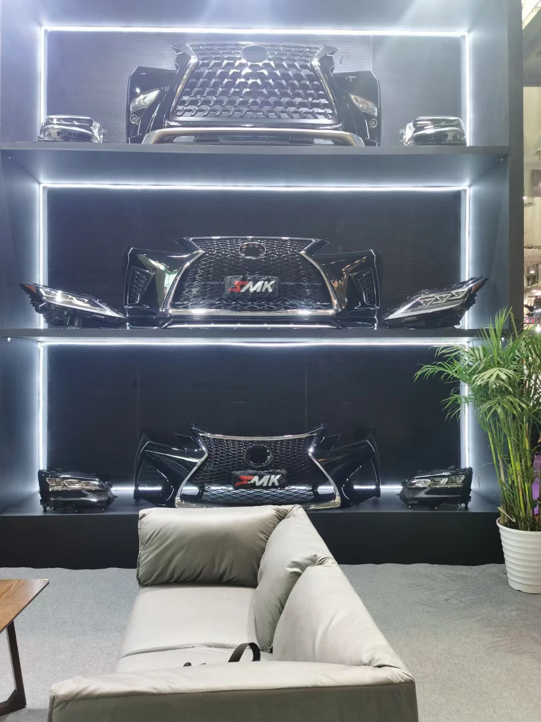 AUTO FRONT BUMPER KIT FOR LEXUS IS 2017 UPGRACE TO IS 2017 F-SPORT