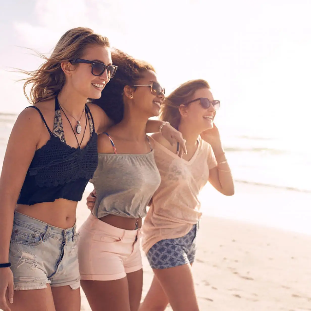 Eco-friendly Feminine Low Cervix Cup Menstrual Reusable Washable Cute Medical Silicone Menstrual Cups