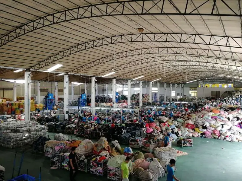 Africa Style 100kg Per Bale Colourful Summer Second Hand Clothing, 2022 Hot Sale Tshirt Used Clothes Branded