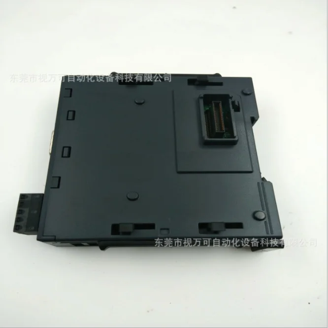 Brand new original genuine Keyence programmable controller KV-NC20L spot physical shooting stock bargaining