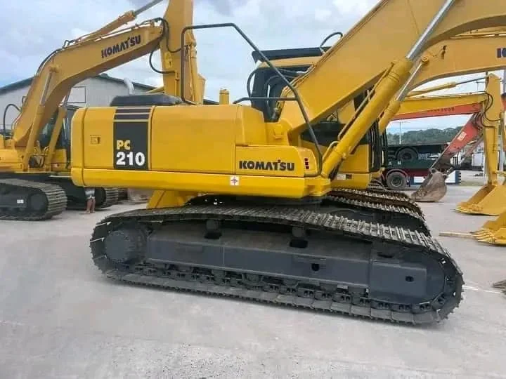 Real-time data display Used Original Excavator machine Japanese Original  komatsu pc210-7  Excavator For Sale