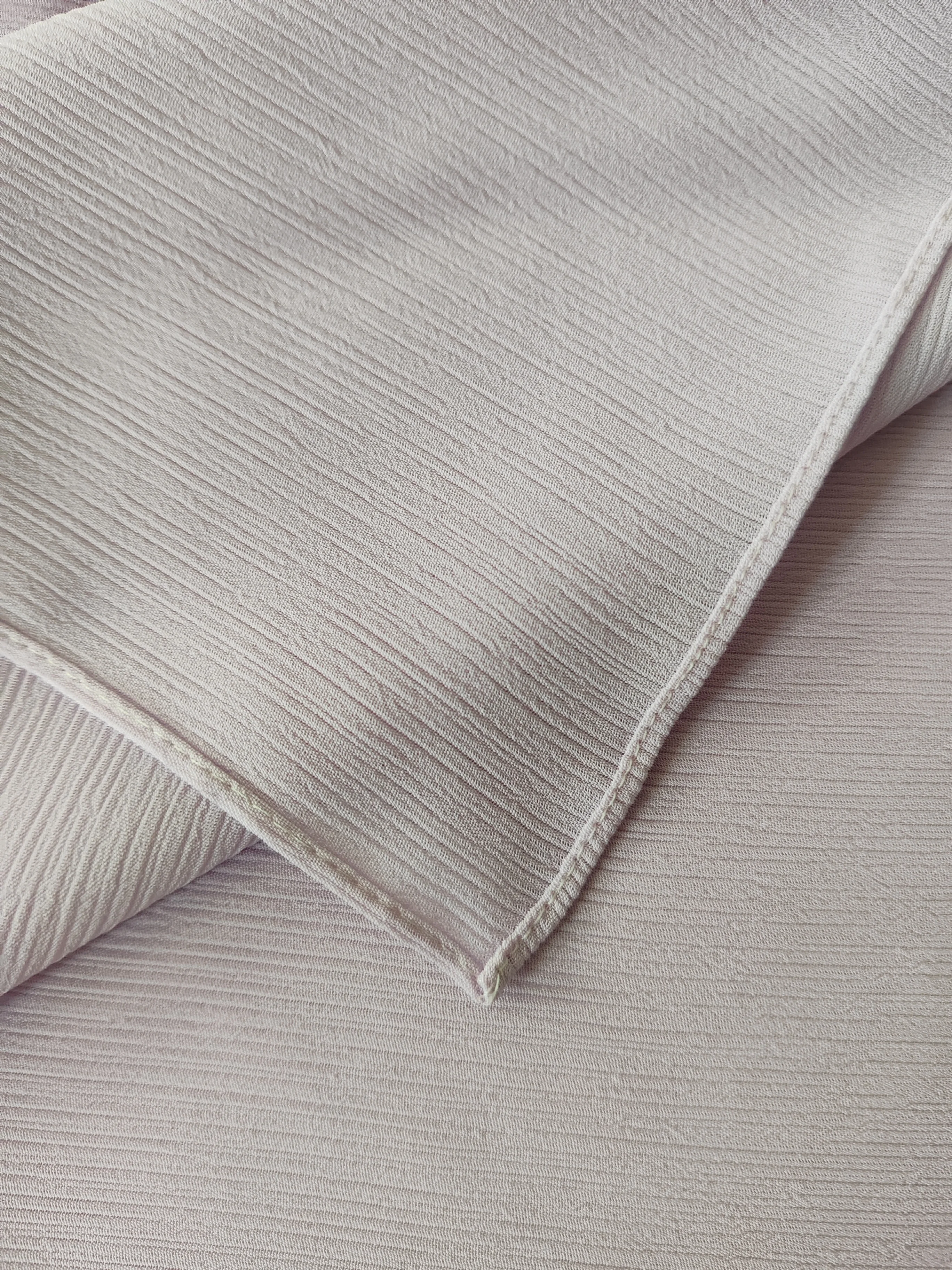 Luxury Crinkle Satin Silk Hijab Scarf Solid Color Plain Muslim Shawl Headscarf Turban Echarpe Foulard Gift Boxed Scarf & Shawls