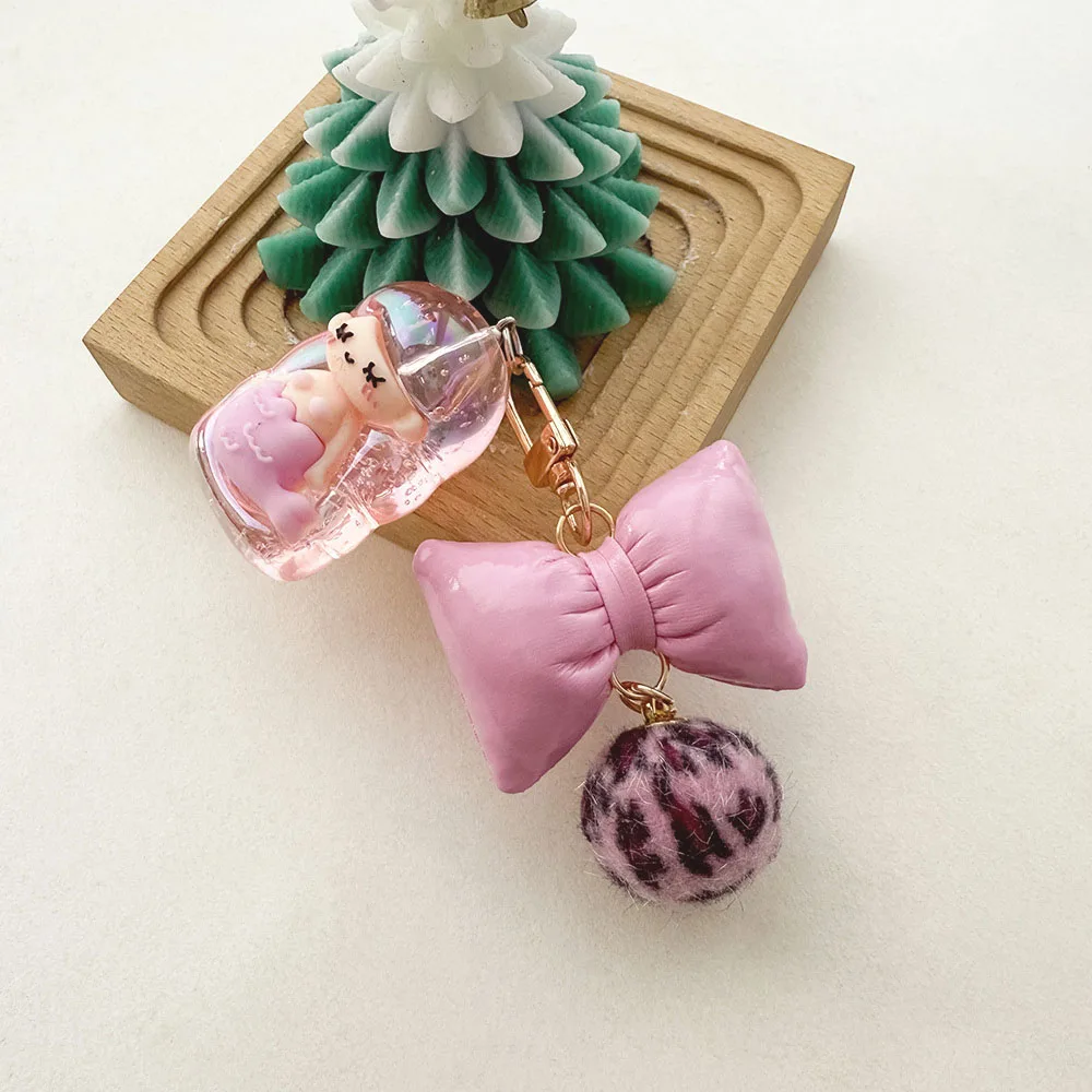 Leopard Print Leather Bow Pendant Keychain Fashion Accessories with Unique Style