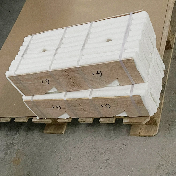 Огнеупорный керамический изоляционный модуль для тепловой изоляции