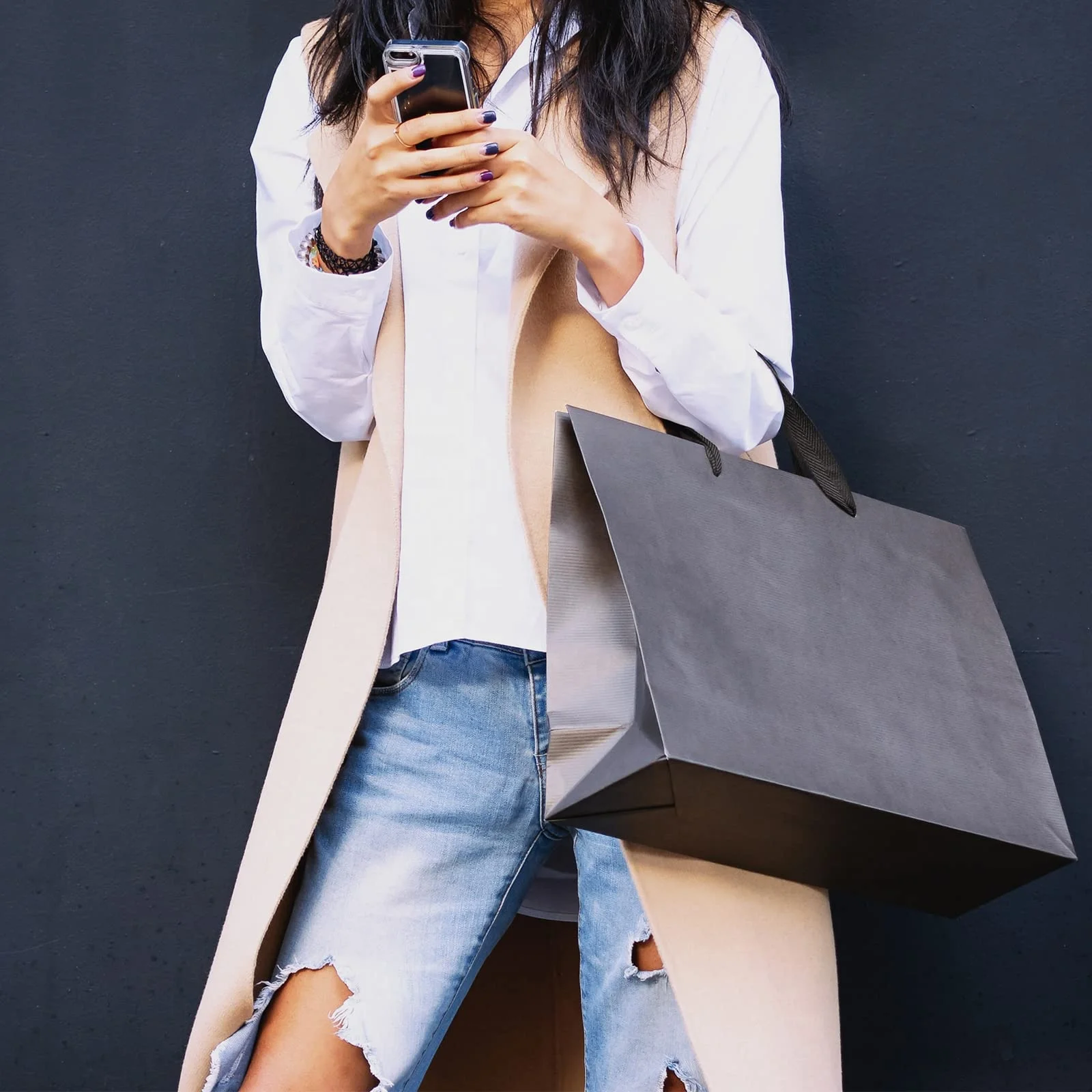 Custom Large Shopping Bags Heavy Duty Wrap Wedding Packaging Cloth Black Paper Gift Bags with Handles