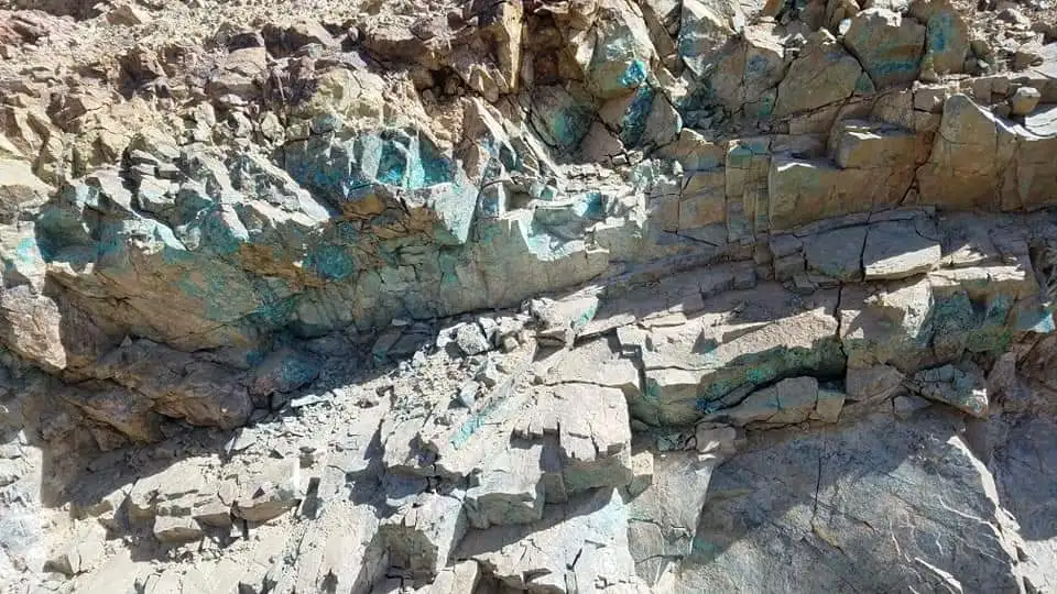 Оптовая продажа, редкая натуральная медная руда, кристаллическая кластерная, необычная, грубая минеральная руда, образец камня, Коллекция OEM