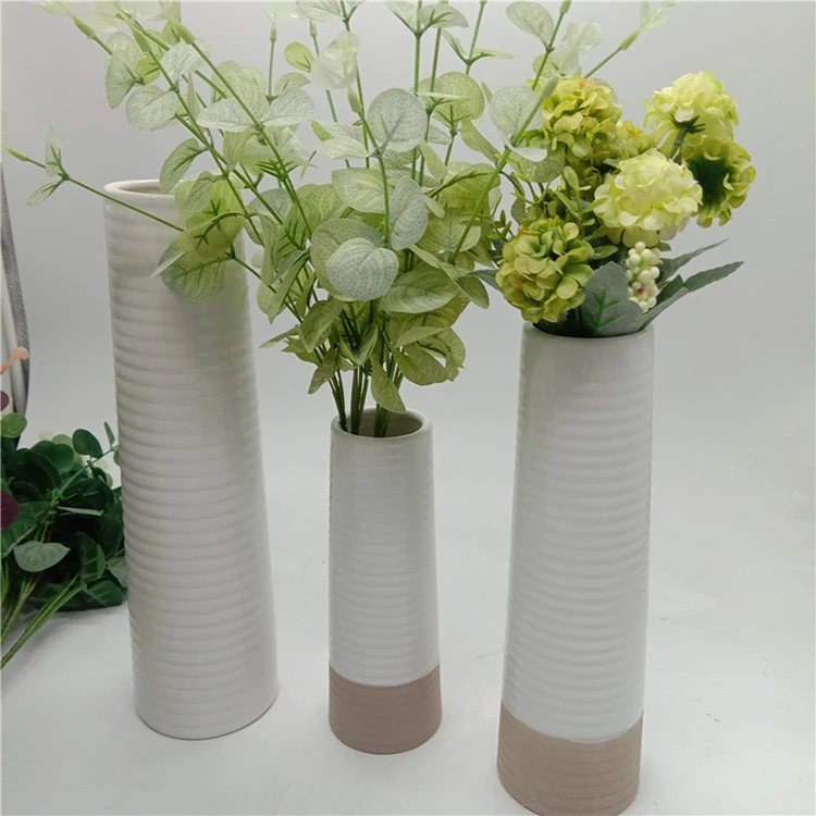 2021 New Design Hammered Ceramic White Flower Vase Ceramic Clay Vases Galvanized White Square Vases