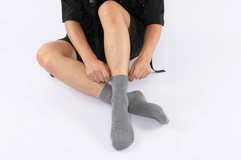 
Comfort anti bacterial mid-calf length socks man dress socks with silver fiber 