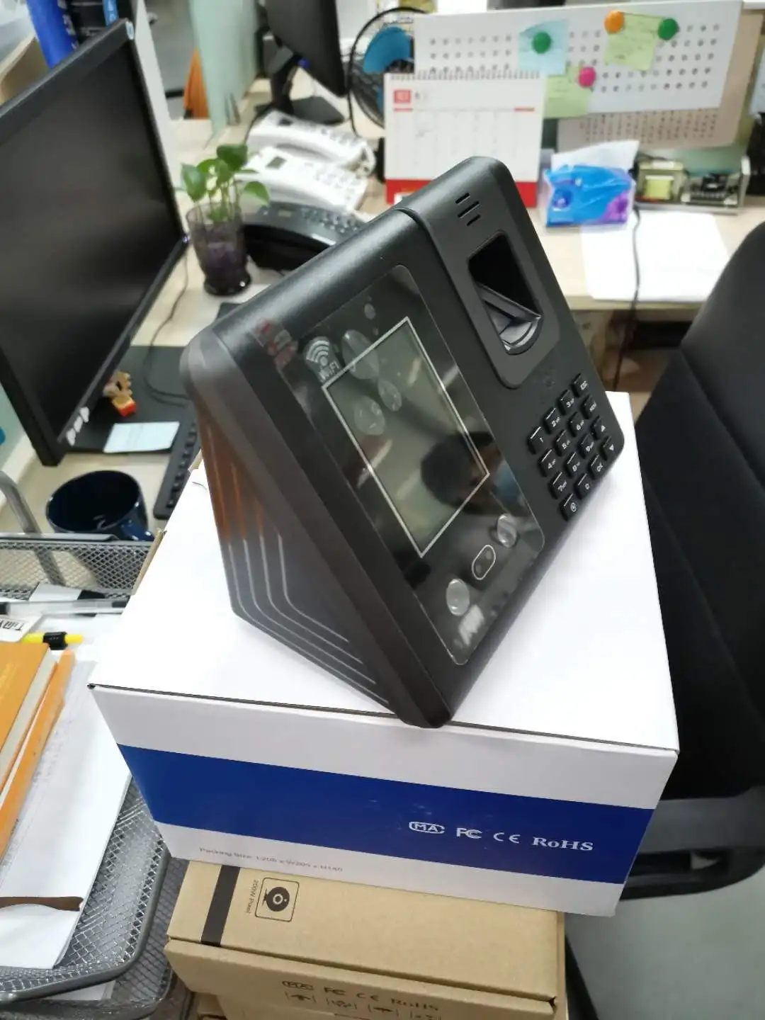 Employee attendance tracking machine  staff time punching sim card biometric attendance machine