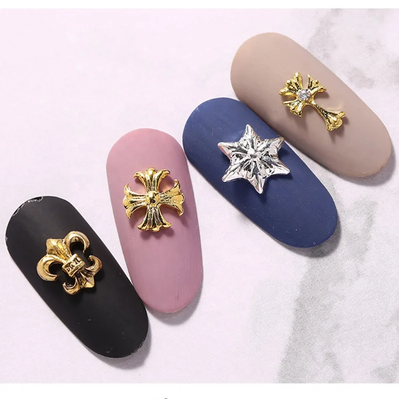 Wholesale chrome hearts alloy ornament for nail art decoration 3D beauty nail charms manicure accessories supplier for salon