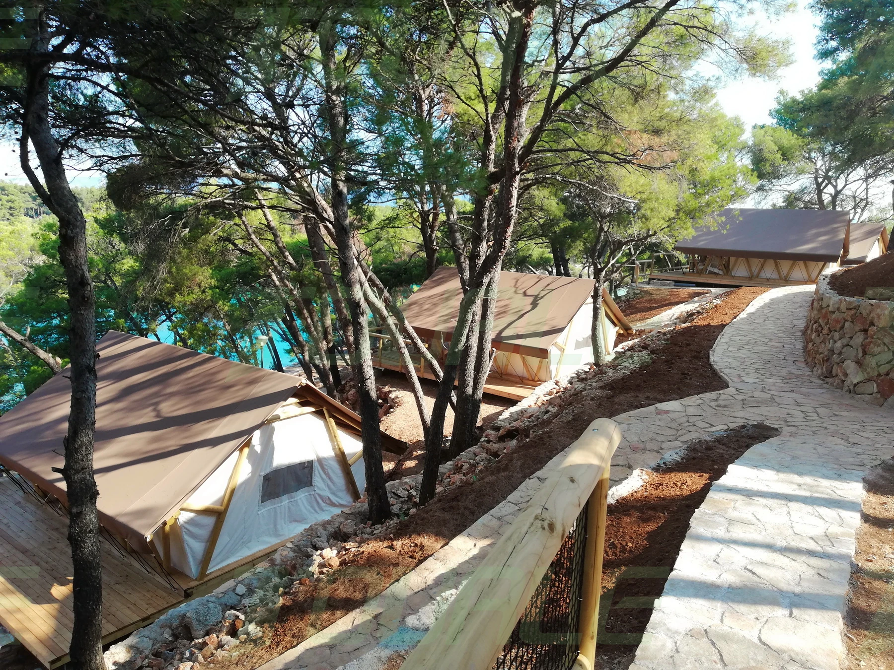 luxury outdoor safari tent wooden pole sunroom tent glamping for hotel