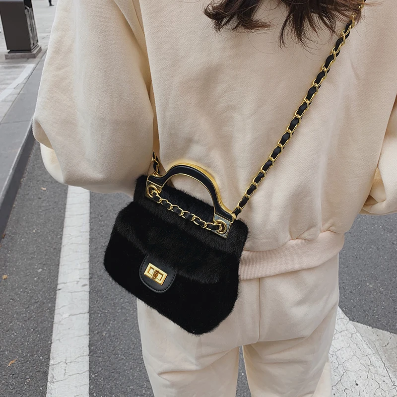 sac de marque Cosmetic Hand Bags New style fur soft ladies purse chains and lock metal decorate shoulder bag Faux Fur Handbags