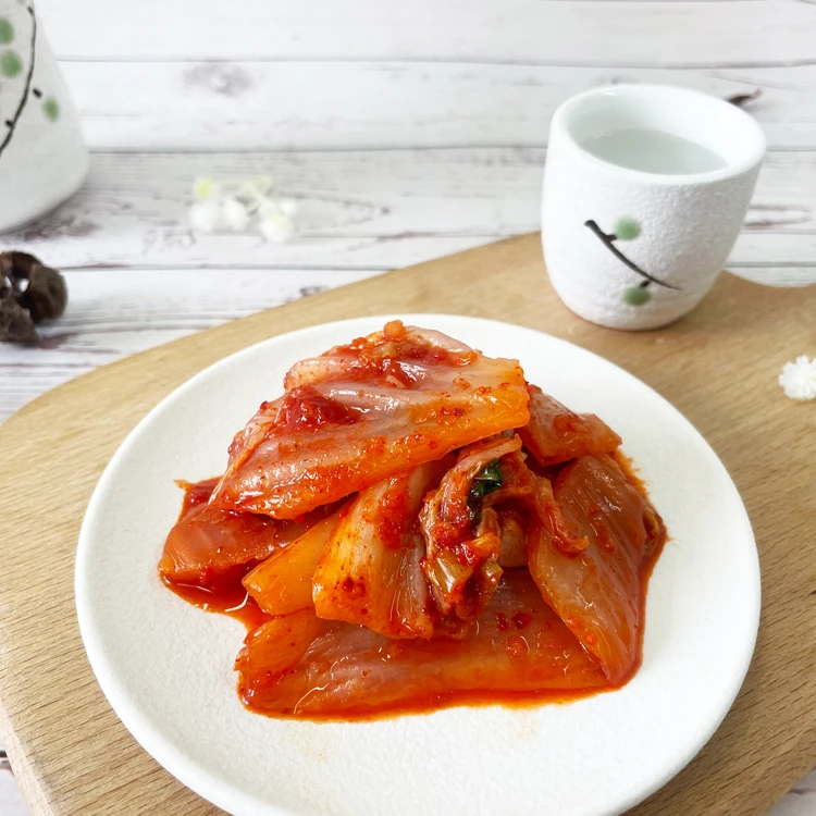 Top Quality Fresh Natural Organic Red Korea  Cabbage Pickles Spicy Korean Kimchi From Gaishi