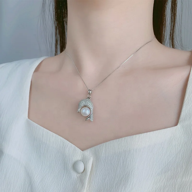KAMMY 9.5-10mm Classical Versatile Dolphin Light Luxury Jewellery Girl Cute Large Real Pearl Pendant