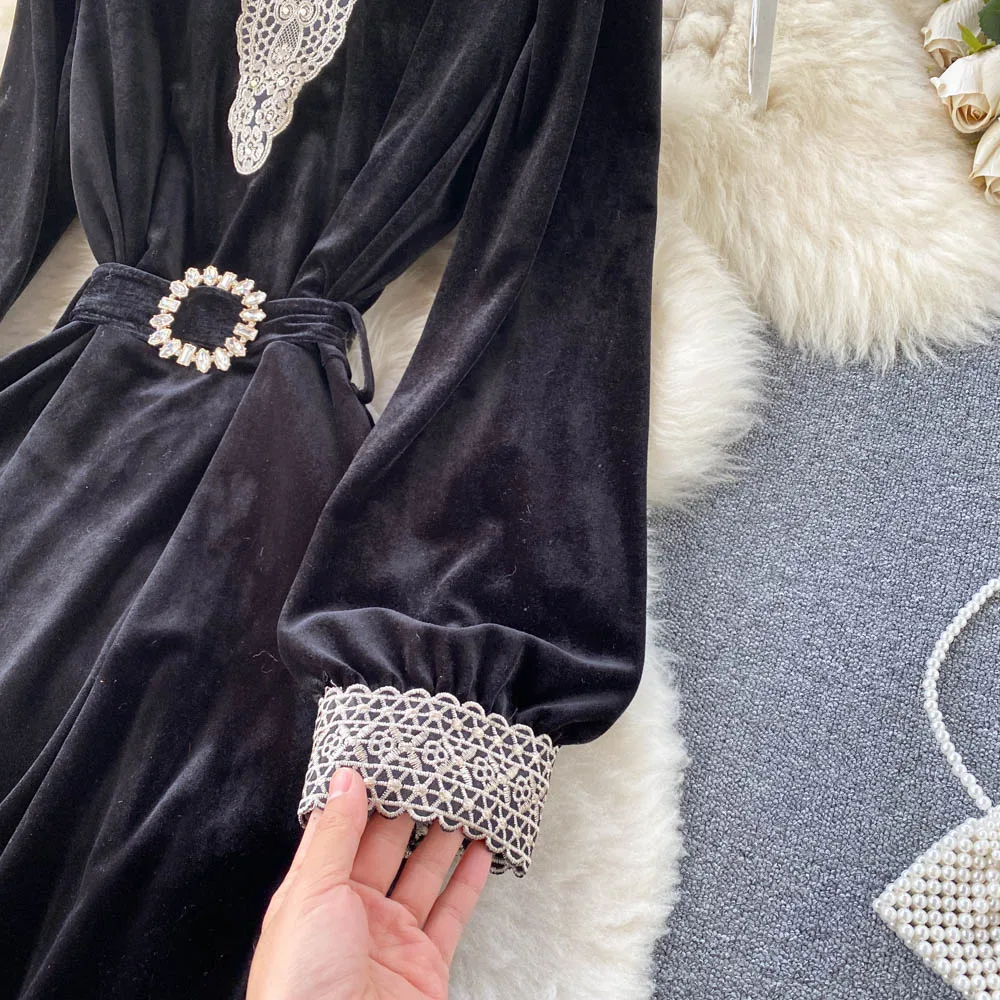 Custom autumn winter long skirt slimming lace embroidery rhinestone stitching black velvet dress silver golden black dress