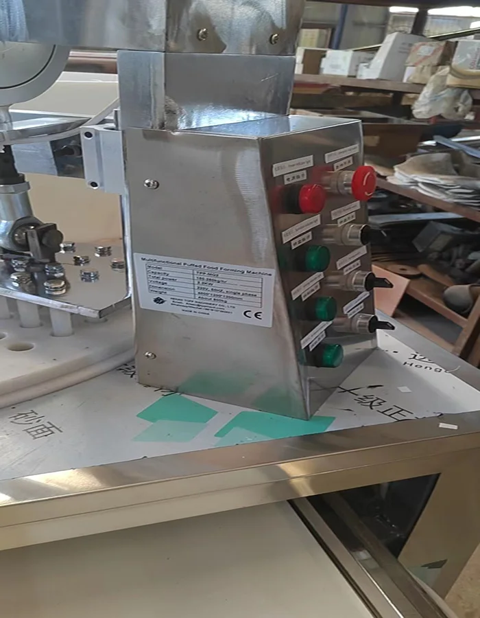 Automatic glutinous rice ball sushi rice ball forming making machine