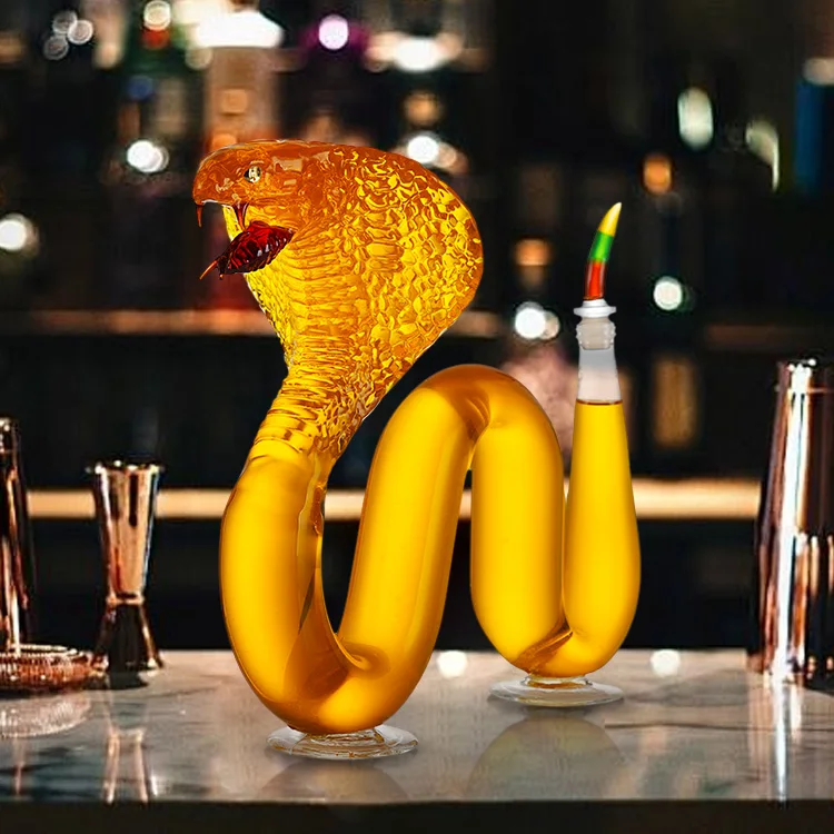 34oz glass snake animal shaped bottle decanter