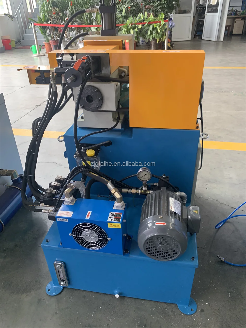 DJ52 steel pipe beveling machine solid bar chamfering machine steel pipe chamfering machine