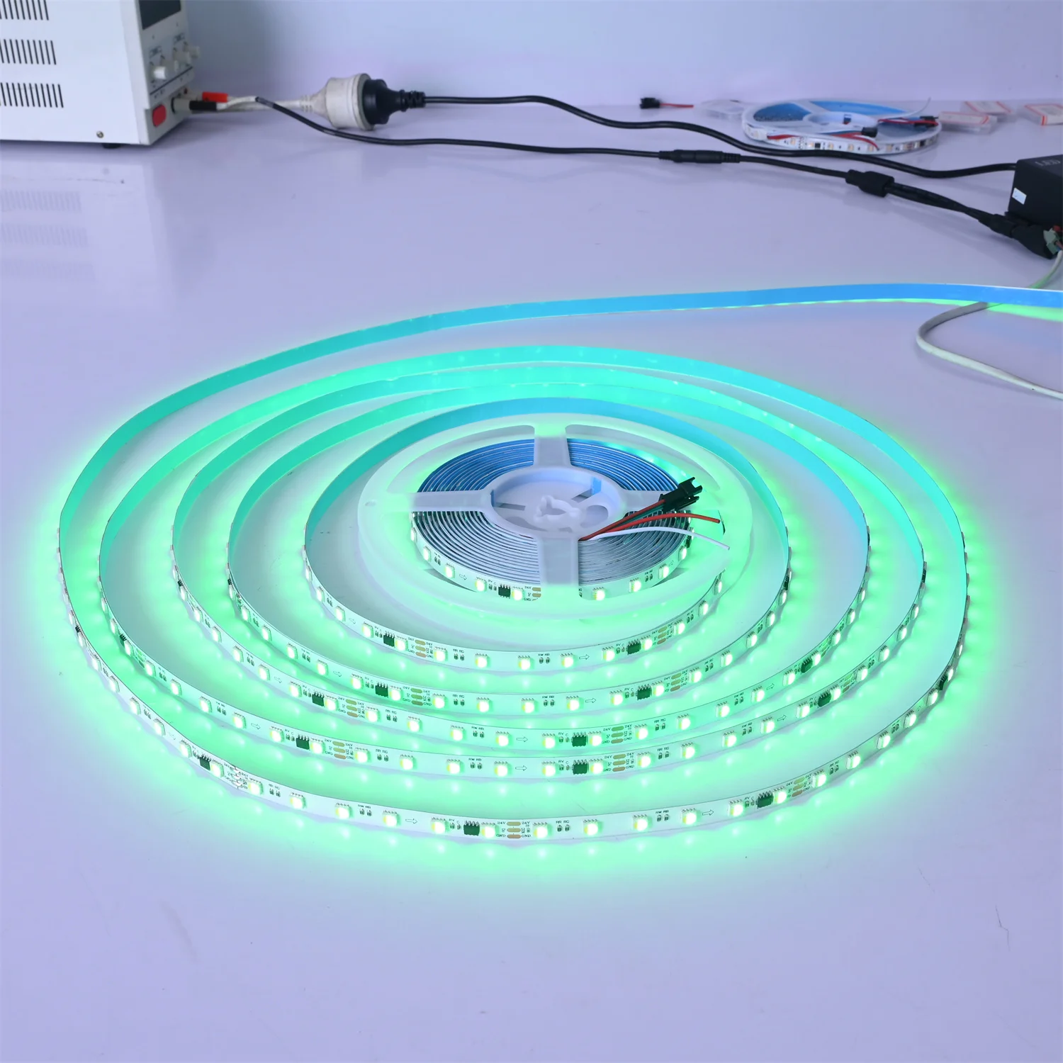 Высокая яркость ip65 Адресуемая rgb Светодиодная лента Тип 12 В 5 smd 5050 sk6812 ws2812b ws2812 144led tira