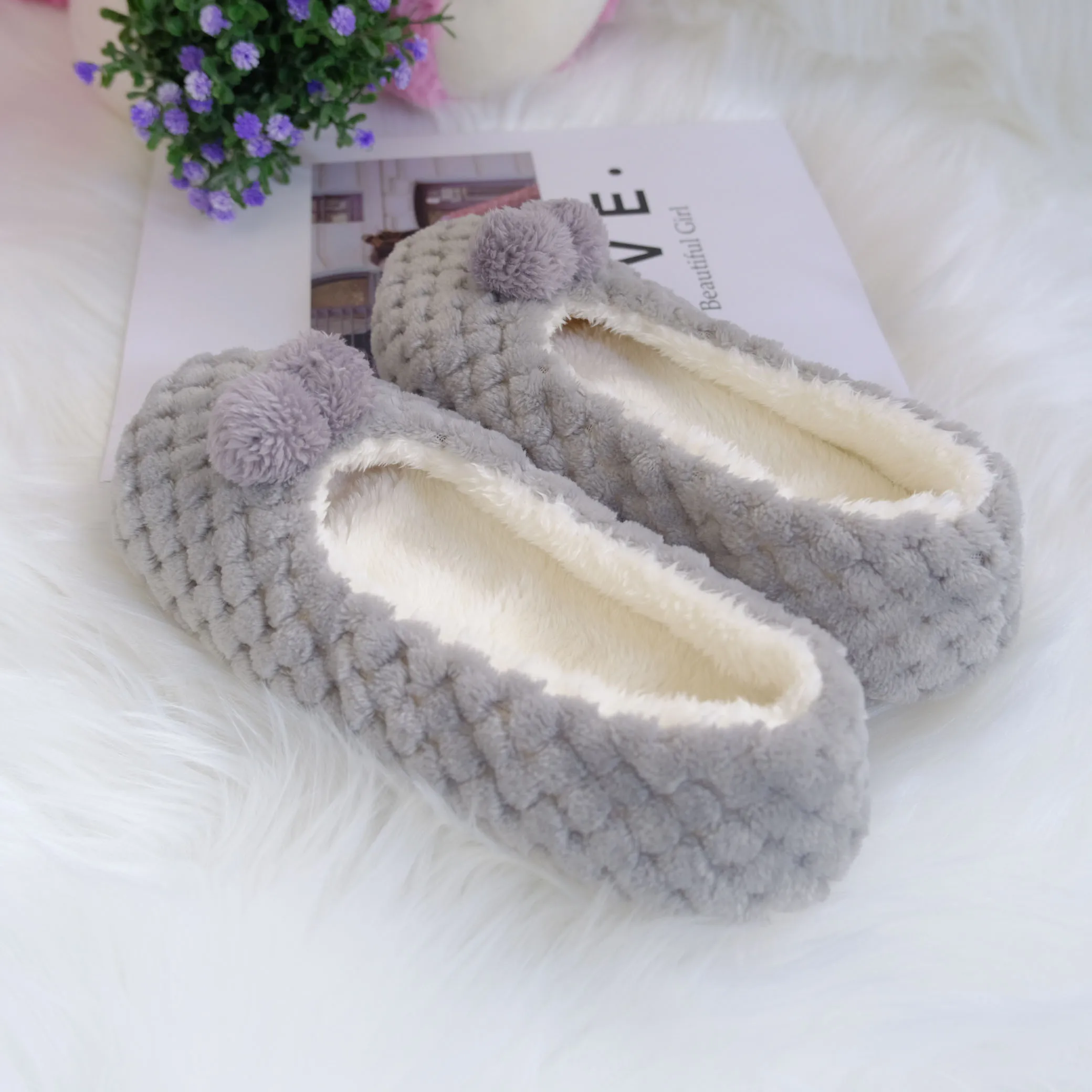 
2021 COMFOOT Manufacturer Customized Winter Warm Home Indoor House Shoes Soft Felt Plush Ballerina Slipper For Women 