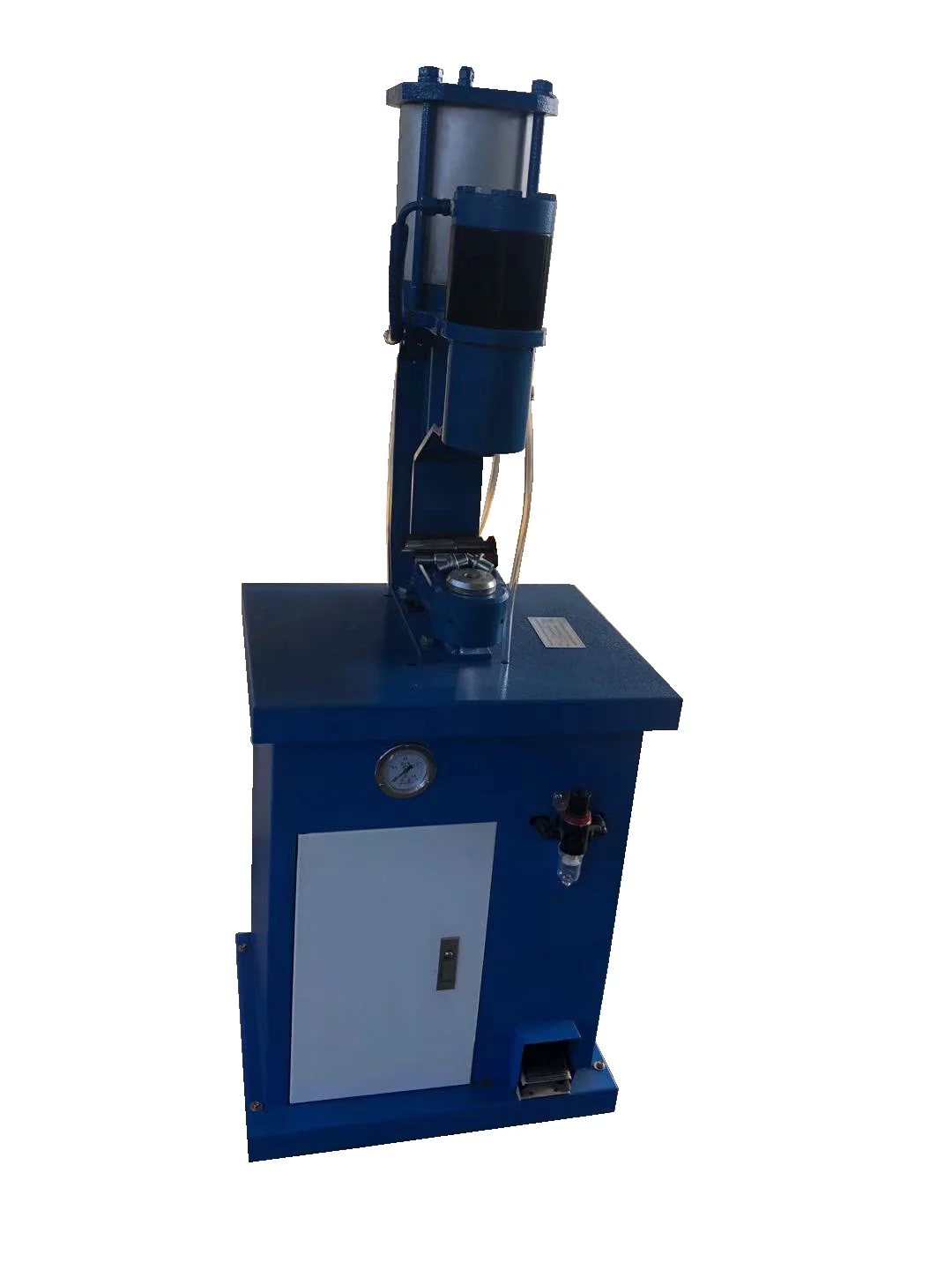 Heavy duty  pneumatic hydraulic brake shoes riveting machine