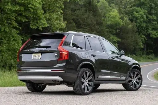 Volvo xc90 богатые активные и пассивные системы безопасности первый выбор для семей