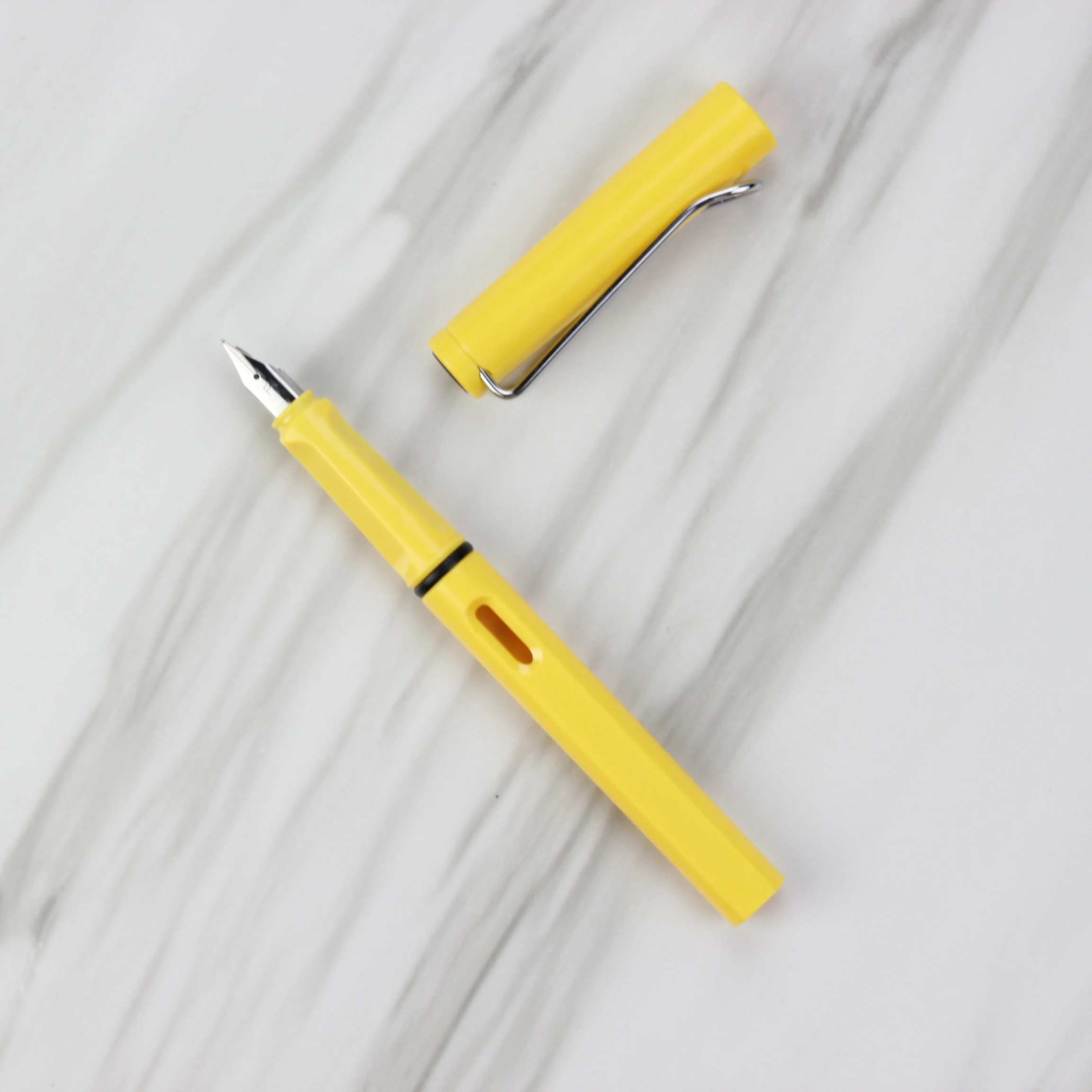 Custom Logo Writing Pen Luxury Business Pen Classic Fountain Pen Gifts