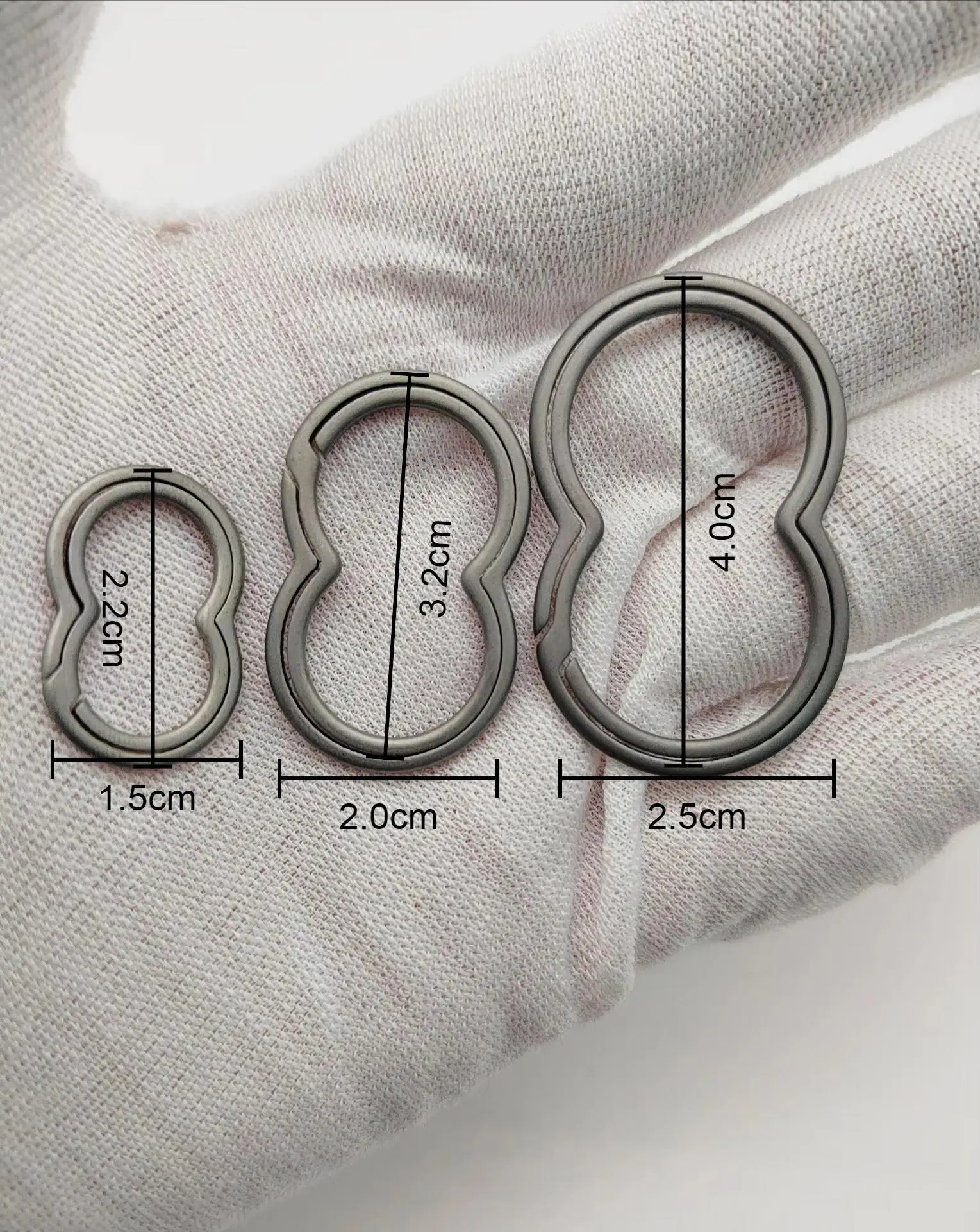 Ultra Light Titaniumkey ring Alloy Gourd-Shaped key chain rings Carabiner Keychain Super Elastic titanium alloy key ring Pendant