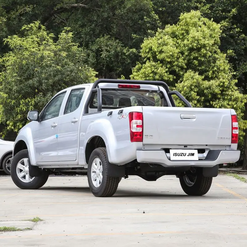 2022 дешевый пикап произведенный в Китае ISUZU JIM с высокой конфигурацией и производительностью масляный грузовик