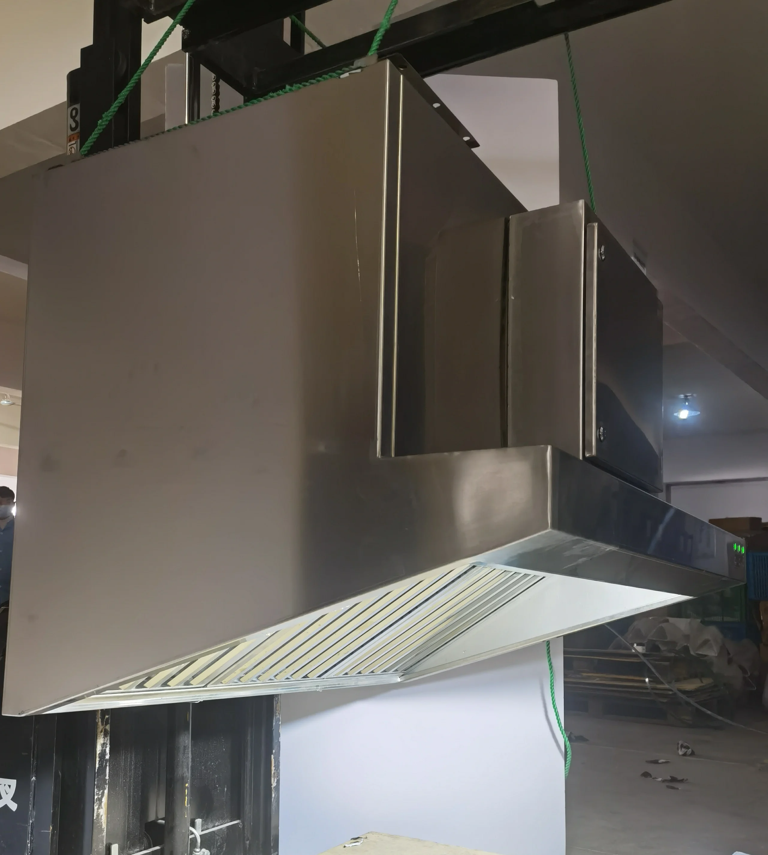 Commercial restaurant kitchen chimney range hood with electrostatic precipitator