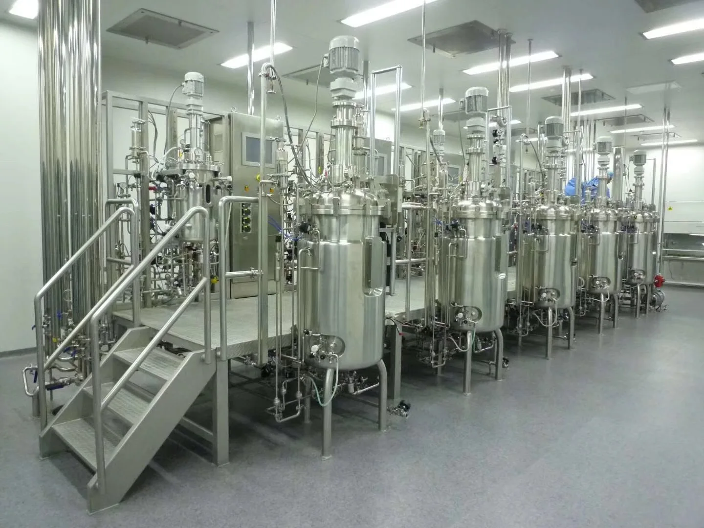 chemical reactors fermenter bioreactor stainless steel fermenter for vaccine bioreactor 500l